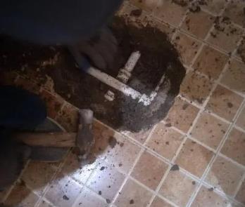 朔州市卫生间漏水维修公司为您分享下卫生间渗水如何处理及注意事项